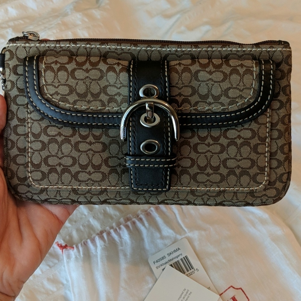 Coach Signature Large Wristlet NWT